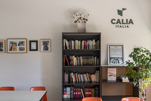 Calia Italia lancia LEGGIMI e sogna un caffè letterario